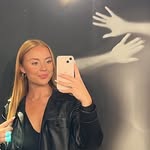 Corinna - @corndonovan - Instagram
