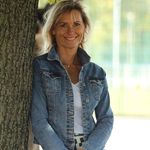 Dóra Benedek - @benedekdodo - Instagram