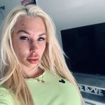 Dora - @doraboone022 - Instagram