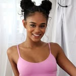 Dora - @dorabush30 - Instagram