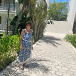 Dora Cadena - @dora70132 - Instagram