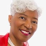 Dora Carpenter - @fromgrieftogratitude - Instagram