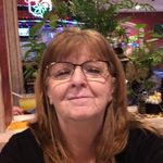 Dora Cook Zandarski - @zandarmom - Instagram