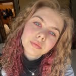 @doradavidhazi - Instagram