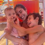 Dora Esposito - Facebook