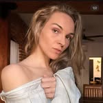 Dora Fish - @4ever.adore - Instagram