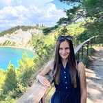 Dóra Frank - @dora_frank - Instagram