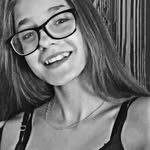 Dóra Halter - @dora.halter.98 - Instagram