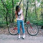 Dora Hensley - @dor.hensley - Instagram