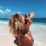 Dora Holmes - @doraannh - Instagram