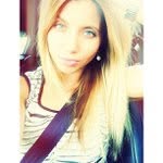 Dora Lyons - @darcimove - Instagram