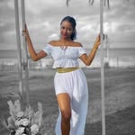Dora Maria Nomenjanahary - @doramarianomenjanahary - Instagram