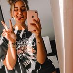 Dora Matias - @doramatias98 - Instagram