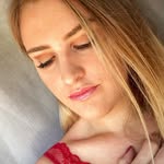 Mayer Dóra - @mayerdoraa - Instagram