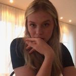 Dora Pedrosa - @dorapedrosa37 - Instagram