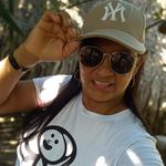 Dora Tovar - @doratovar17 - Instagram