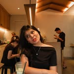 ✩°｡⋆⸜ 🎧 - @doravellee - Instagram