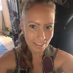 Doreen Holt - @dori161287 - Instagram