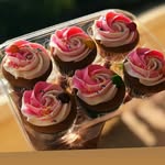 Doreen Mollel - @doreen_sweetcakes - Instagram