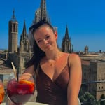 Dóri Krattinger - @krattingerdori - Instagram