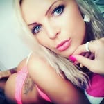 Dorian Levy - @ava_farrah_059 - Instagram
