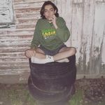 Dorian Rose - @the.dodie.knows - Instagram