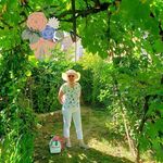 Doris Broussard - @doris.broussard.186 - Instagram