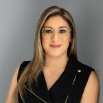 Doris Casas - @casassellscasas - Instagram