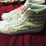 Dori E - @doriscloset209 - Instagram