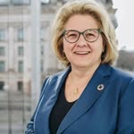 Doris Donald - @doris_donald_crypto_trader - Instagram