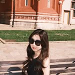 Doris - @doris_double.d - Instagram