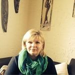 Doris Knoll-roeska - @knollroeska - Instagram