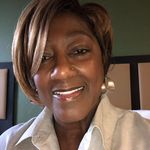 Doris Mackey - @doris.mackey.399 - Instagram