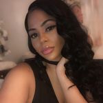 Doris Mercier - @michellineella - Instagram