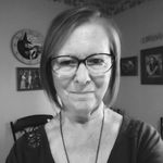 Doris Perry - @doris.perry.14 - Instagram