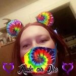 Doris Perry - @doris.perry.39501 - Instagram