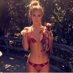 Doris Ross - @dorisross5832 - Instagram