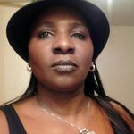 Doris  West - @boldendoris - Instagram