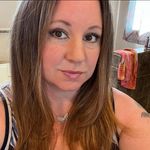 Dorothy McLaughlin - @dcfrizzle - Instagram