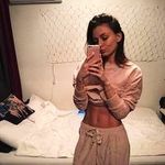Dorothy Richards - @gasinacul1972 - Instagram
