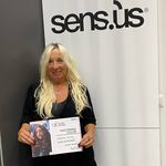 Dorothy seitz - @dseitz.hair_artist - Instagram