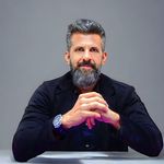 Douglas Cota | Estratégia Política & IA - @dougshineon - Instagram