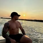 Douglas Ferraz - @douglasfeerraz - Instagram