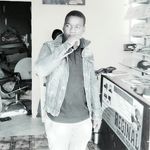 Douglas Moses - @itsmosesbeez - Instagram
