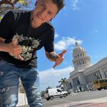 Douglas Cameron Rubio - @douglas_noizveras - Instagram
