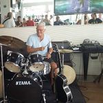Douglas Vickers - @dnw_vickers - Instagram