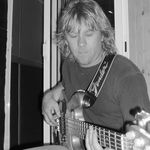 Neil Doyle - @neildoyle_bass - Instagram