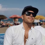Drew Delgado - @drewwithit - Instagram