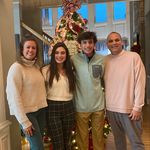 Drew and Laura Ferrer - @dandlferrer - Instagram