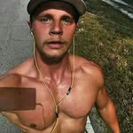 Drew Hoff - @adhoff90 - Instagram